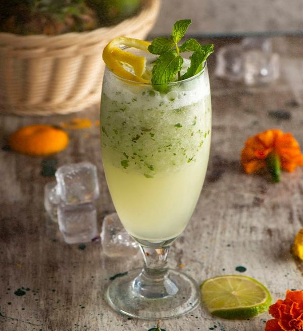 Lemon mint juice